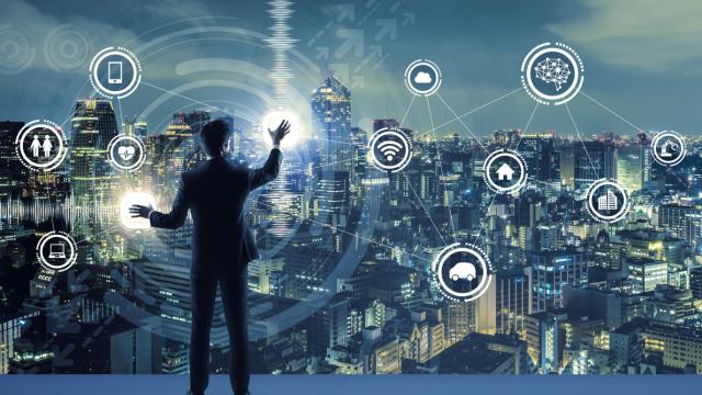 Big Data into Smart Data Whitepaper Tile Banner