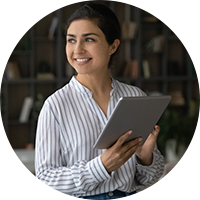 fcm-icon-sam-in-corporate-woman-tablet