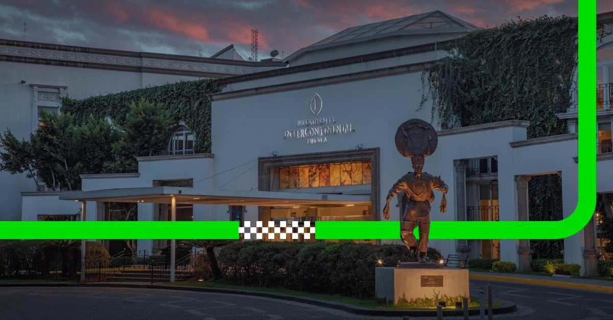 Fachada principal del hotel Presidente Intercontinental Puebla, sede del evento de networking organizado por FCM Travel México y FCM Meetings & Events