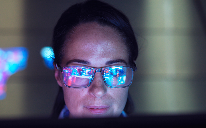 Lady researching how ai will impact future meetings and events