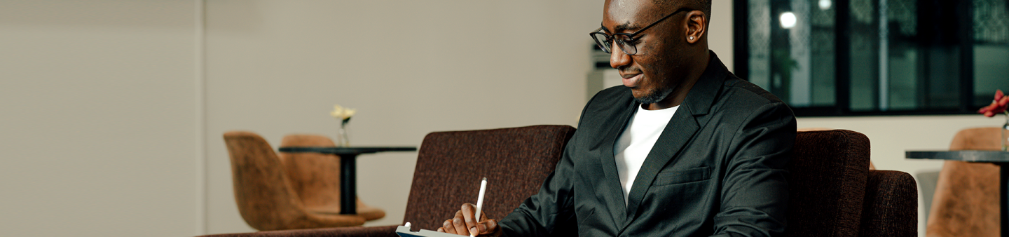 fcm-travel-business-traveller-artificial-intelligence-lp