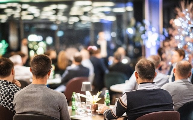 personalización de eventos corporativos