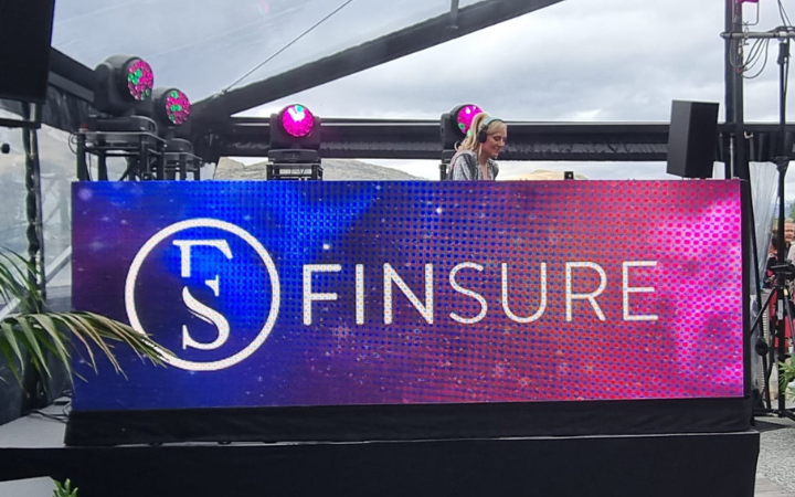 fcmme-au-hw-finsure-case-study-entertainment