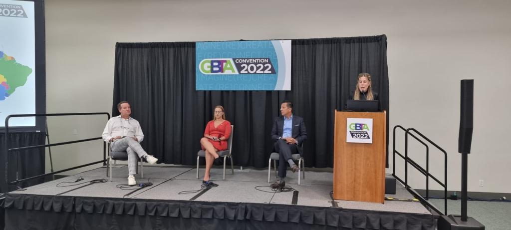 Around the World Ask the Expert LATAM 2DIA 1.1