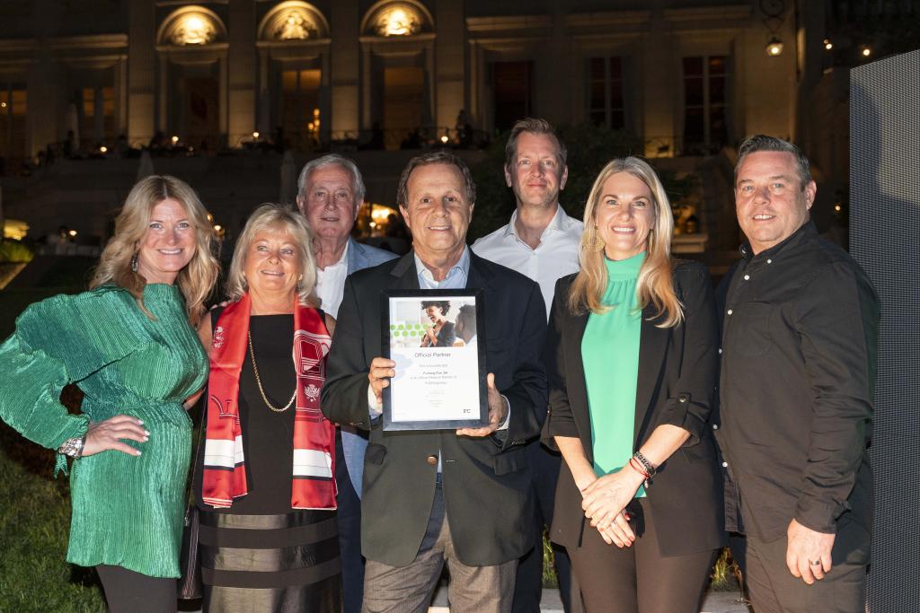 Equipo FCM y Furlongfox juntos