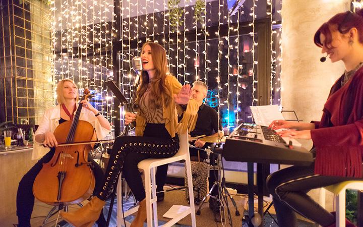 fcmme_au_24 EOY Event Planning Creative assets_HW 3_720x450.jpg