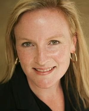 Felicity Burke_300x375