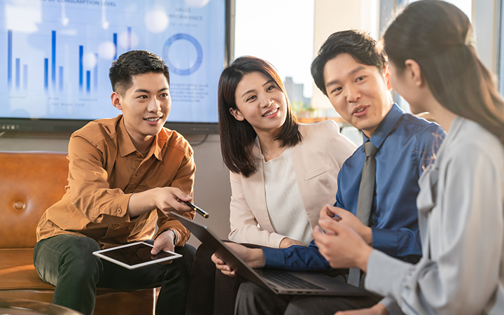 fcm-asia-hw-global-corporate-travel-self-service-report-technology