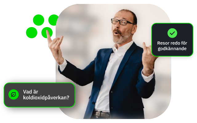 Man i kostym ger en presentation, gestikulerar entusiastiskt. Bakgrund suddig.