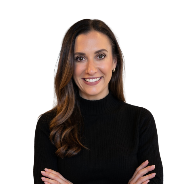 FCM-Lindsay-Straub-Headshot-no-bg